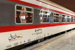 قطار تهران به مشهد دچار نقص فنی شد